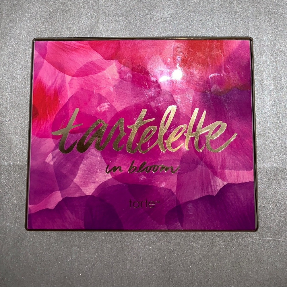 Tarte Tartelette in Bloom